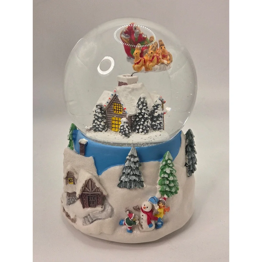 Musical Christmas Snow Globe Santa Sleigh Reindeer Winter Village Light Up‎ 6.5